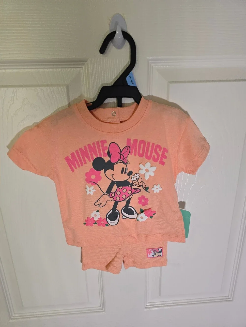 NWT Disney Minnie Mouse Baby Girl T-shirt and Shorts Set 3-6M